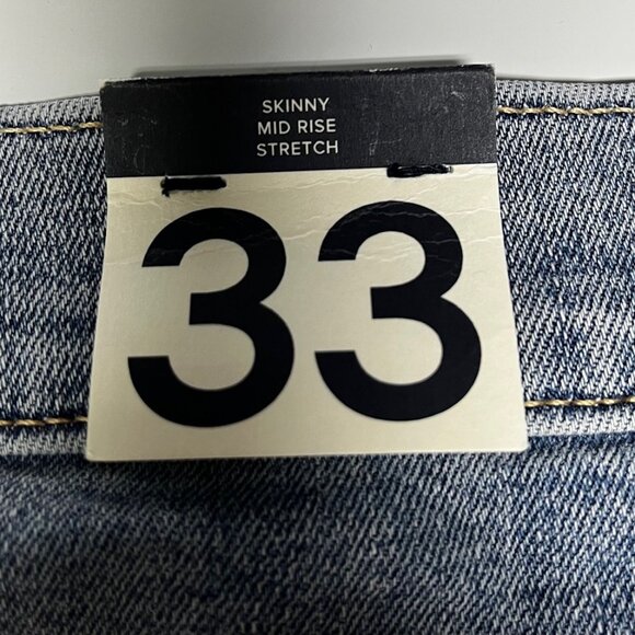 Gap True Skinny Mid Rise womens jeans size 16/33 R blue, distressed, NWT - Picture 8 of 8